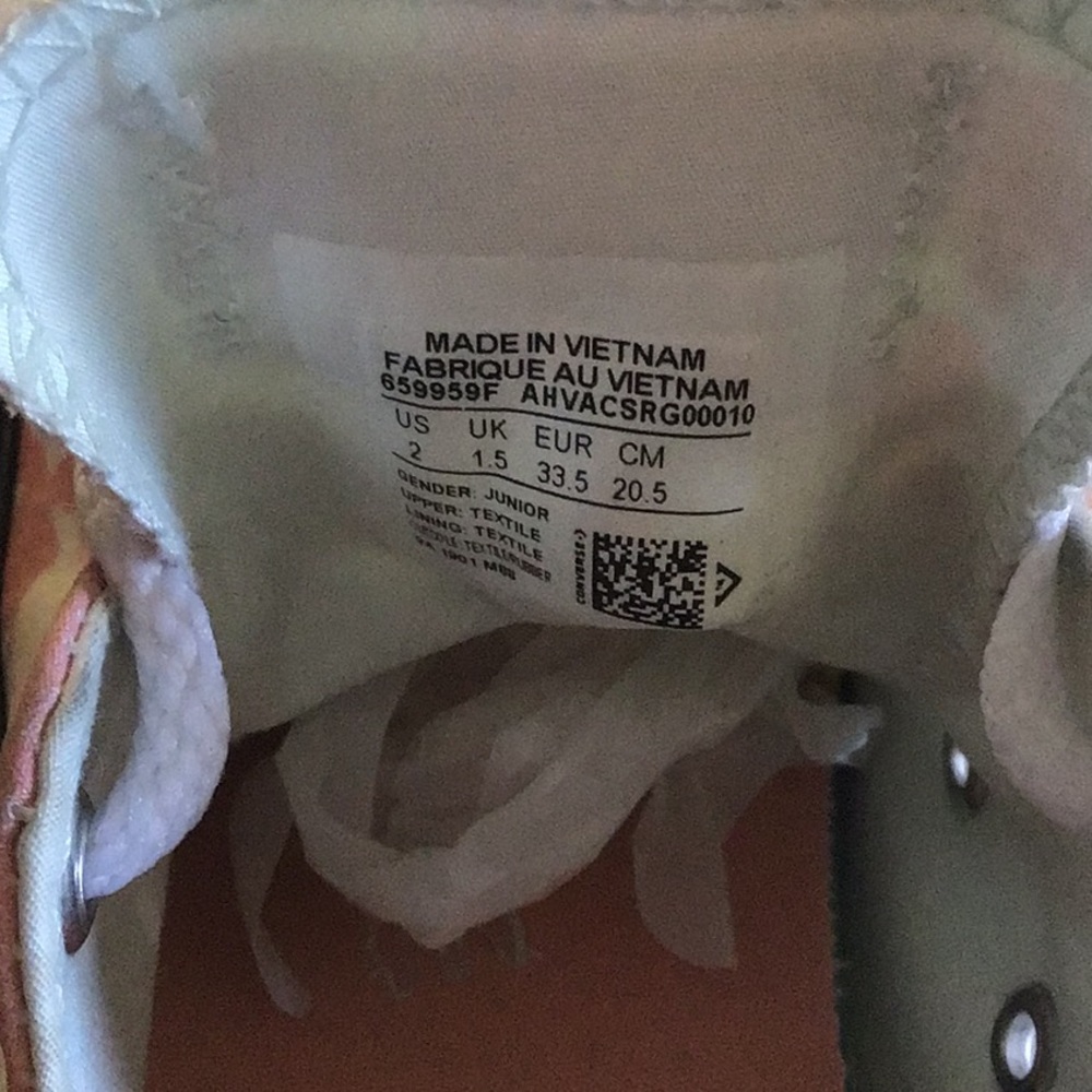 ‘Converse All Star’ Pretty Low-Top Sneakers - Picture 6 of 6